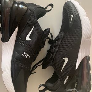 Nike Air Max 270 BRAND NEW